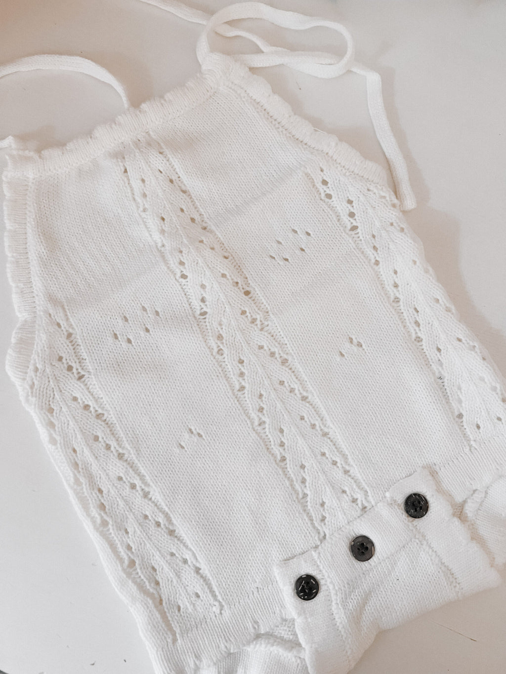 Conjunto Little Cloud Branco – Top e Calções de Malha para Bebé