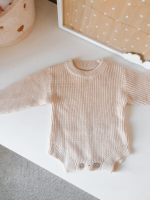 Fofo Pure Cozy – Fofo de Malha para Bebé com Botões